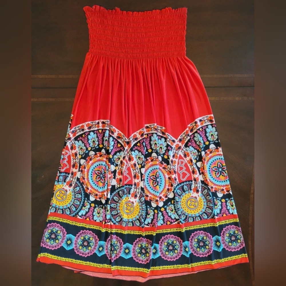 Women's Strapless Dress, Win Win Brand, Size XL.
